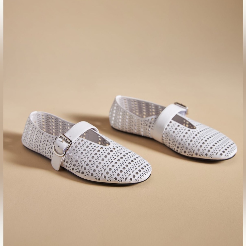 NWT & Box: Jeffrey Campbell Mary Jane Shelly Flats in white